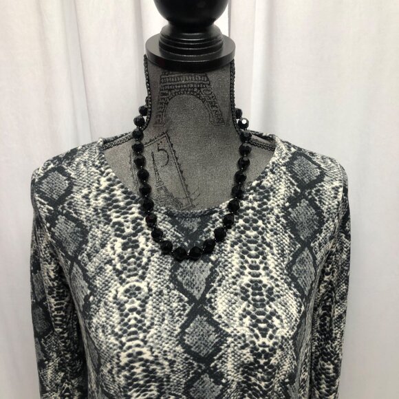 Lildy Knot Front Knot Tunic Womens Size Small Medium Snake Print Long Sleeve NEW - Picture 2 of 9